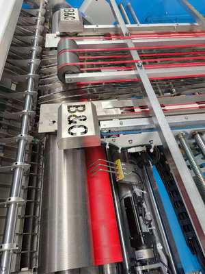 آلة تغليف الفلوت الأوتوماتيكية عالية الدقة مع حجم ورق كبير (170 * 170 سم) وخيارات طاقة متعددة (22 كيلو واط - 30 كيلو واط)