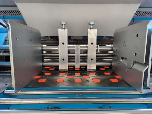 آلة تصفية آلية عالية السرعة للكرتون المموج مع سرعة 200m / min