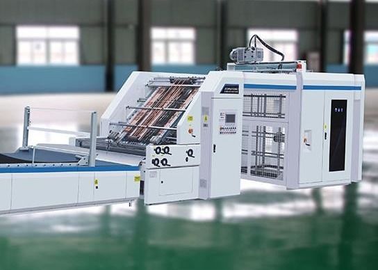 150m / Min Automatic Litho Laminator 1700x1700mm مموج لصق التحكم في محرك سيرفو