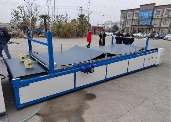 آلة تصفيح الورق الأوتوماتيكية آلة تغليف الفلوت عالية السرعة نوع CE عالية السرعة 1500x1500mm